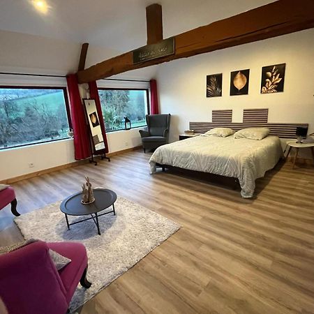 Gite "La Renaudaie" - Piscine Juvigny Les Vallees Zewnętrze zdjęcie