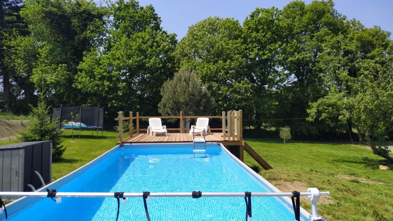 Gite "La Renaudaie" - Piscine Juvigny Les Vallees Zewnętrze zdjęcie
